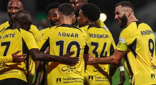 ما الذي قاله بنزيما لزملائه في الاتحاد قبل مواجهة الهلال التي انتهت برباعية